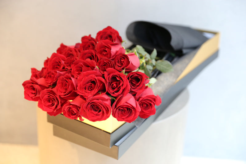 Long Stemmed Rose Box