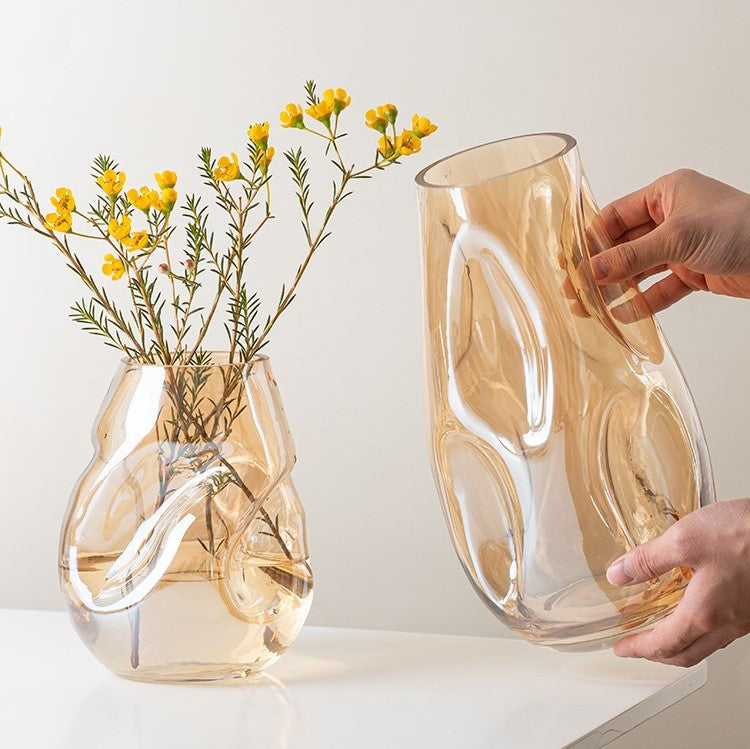 Anomaly Vase